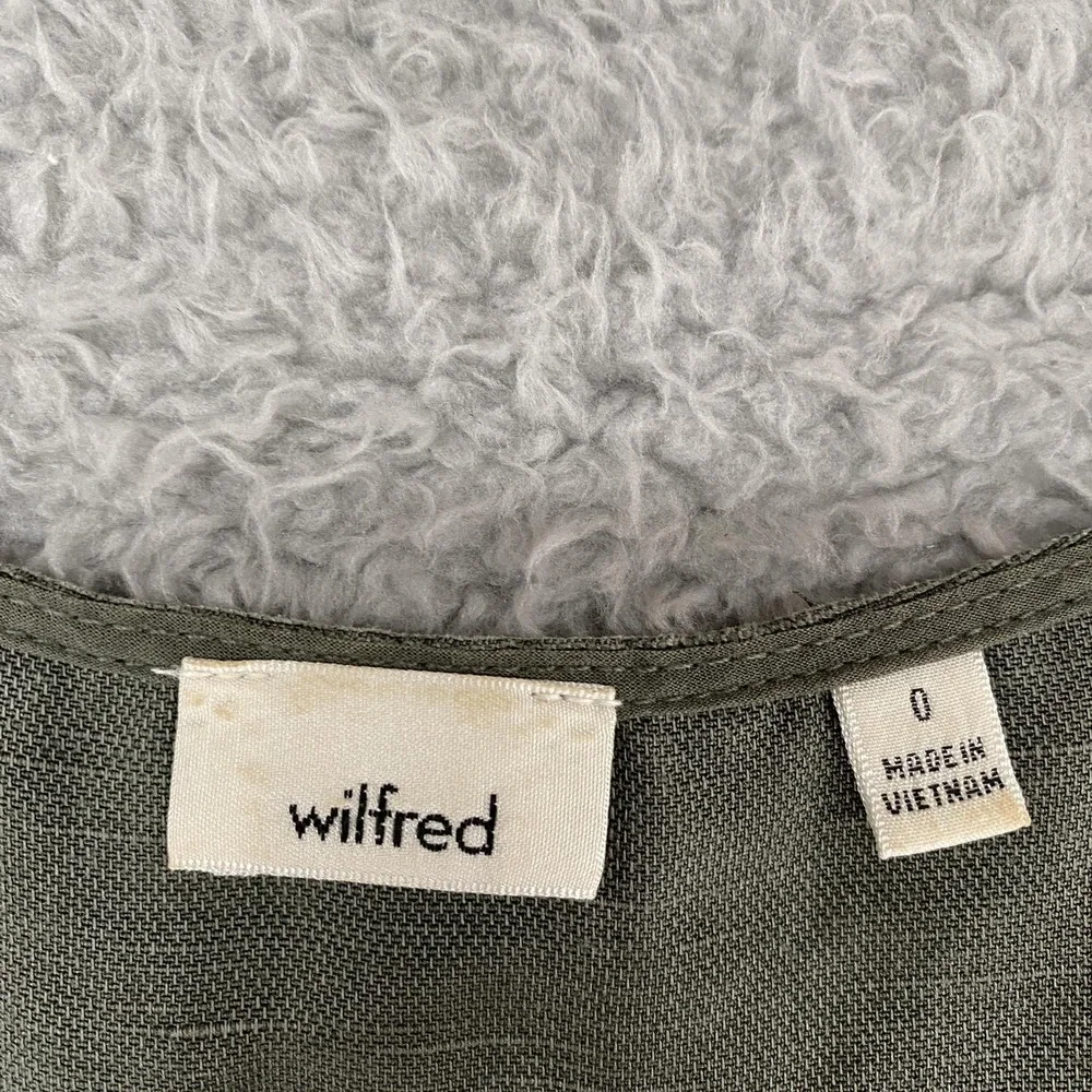 Wilfred Jumpsuit Womens 0 Aritzia Brax V Neck‎ Wide Leg Cutout Linen Ankle